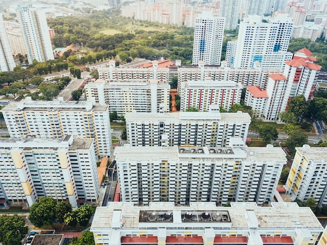 2192 Properties